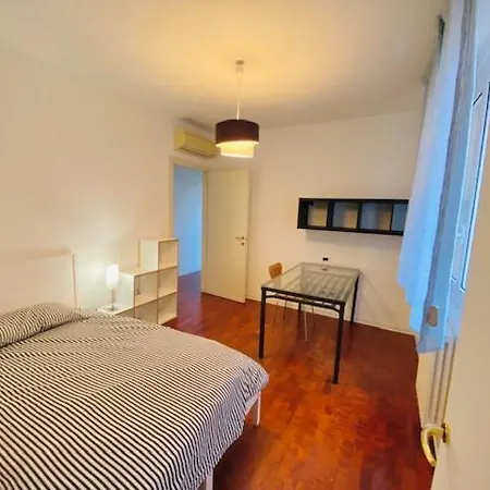 Santorsola House *